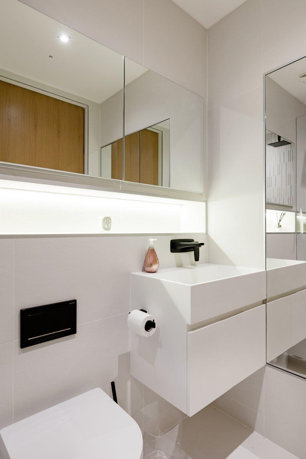 Modern Apartment & Rooms At Charing Cross Лондон Екстер'єр фото