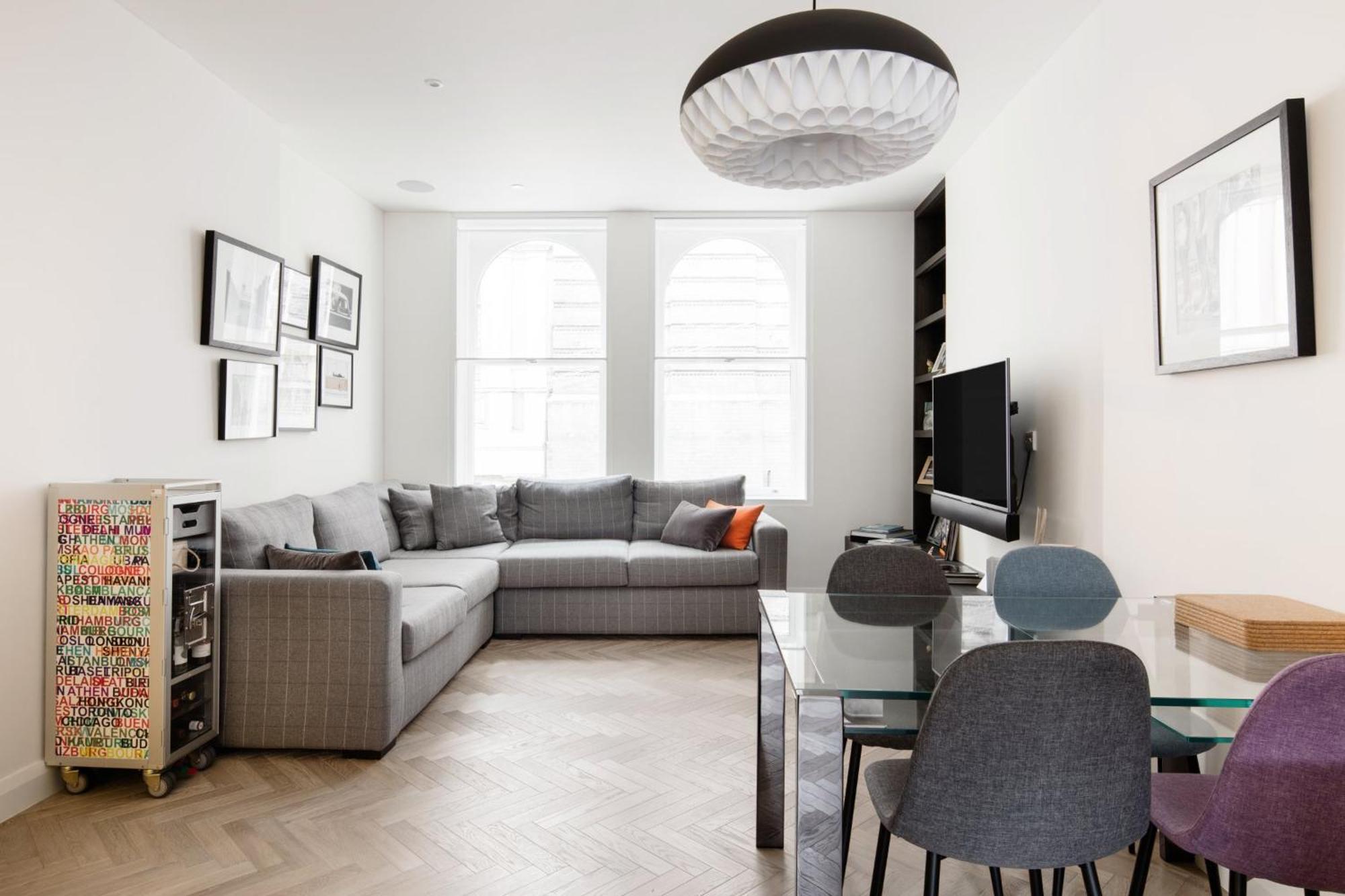 Modern Apartment & Rooms At Charing Cross Лондон Екстер'єр фото